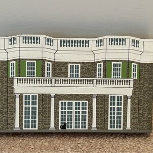 Cats Meow Eleanore Roosevelt Home Manor Wood Home Shelf Sitter 1995